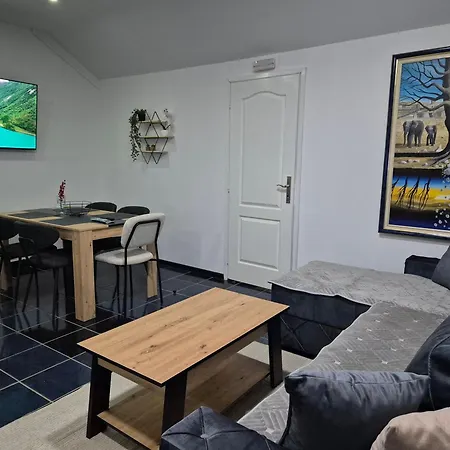 דירה Nis Residence *