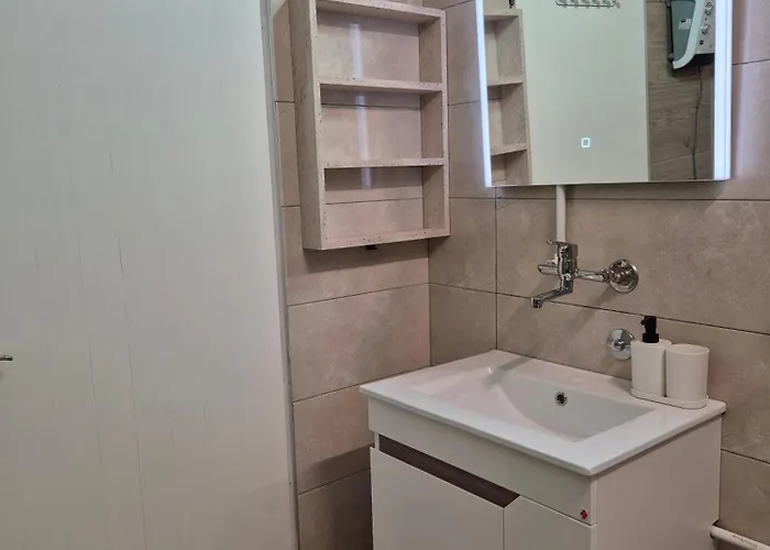 Nis Residence 公寓 *